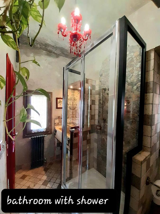 Vistalago Guesthouse Nemi Pokoj fotografie