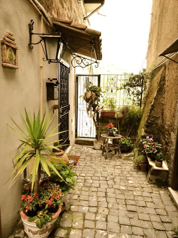 Vistalago Guesthouse Nemi Exteriér fotografie